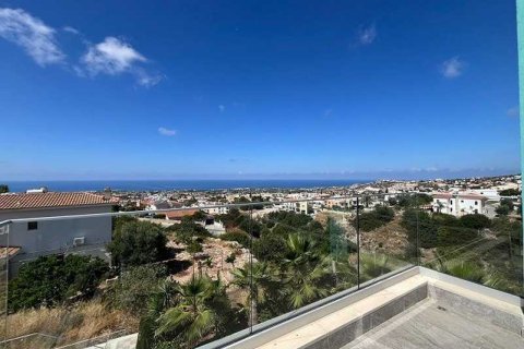 4 bedrooms Villa in Pegeia, Cyprus No. 84062 2