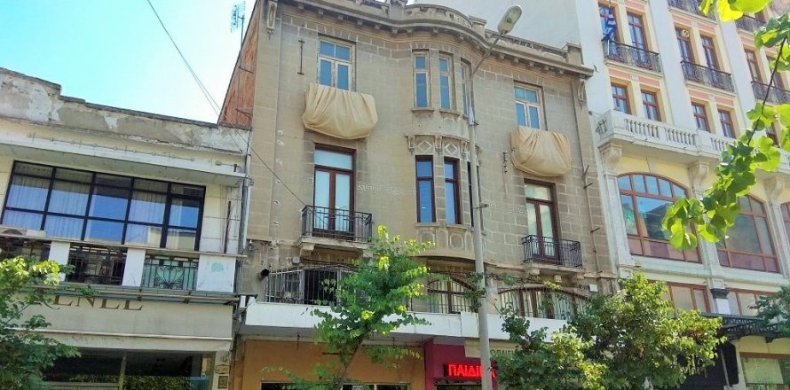 400m² Building in Thessaloniki, Greece No. 57200