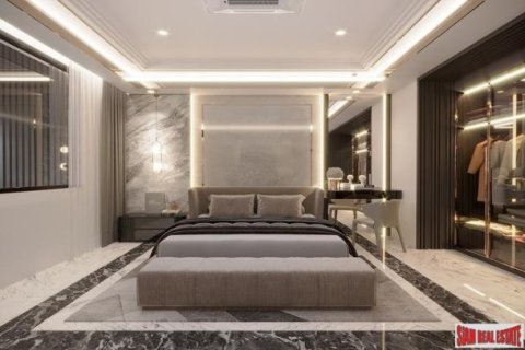 3 bedrooms Villa in Chalong, Thailand No. 96392 8