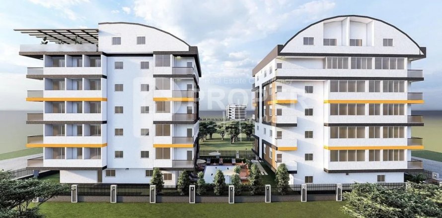 4 rooms Appartement à Binh Thuy, Vietnam No. 13085