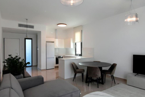 3 bedrooms House in Limassol, Cyprus No. 78634 1