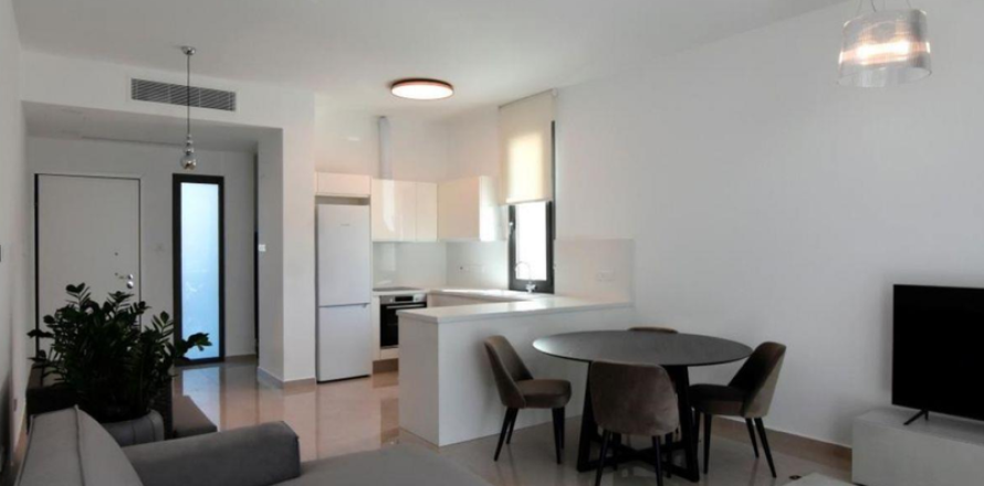 3 bedrooms House in Limassol, Cyprus No. 78634