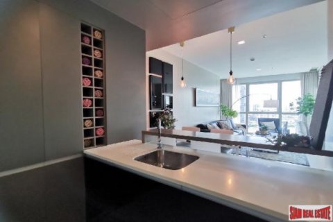 1 bedroom Apartment in Thonburi, Thailand No. 96344 8