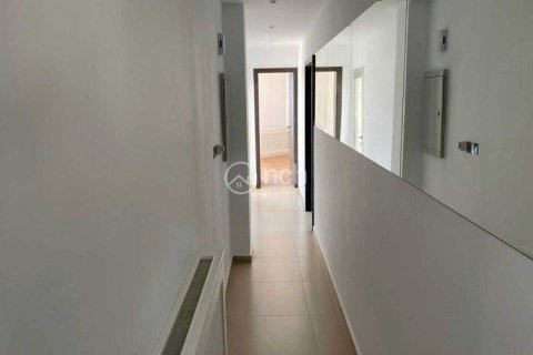 4 bedrooms Penthouse in Germasogeia, Cyprus No. 33558 4