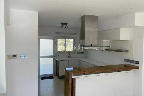 4 bedrooms Penthouse in Germasogeia, Cyprus No. 33558 8