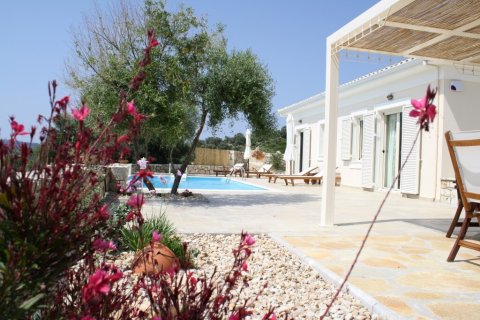 420m² Villa in Meganisi, Greece No. 109009 20