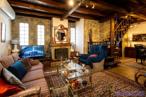 4 dormitorios House en Artemida, Greece No. 108396