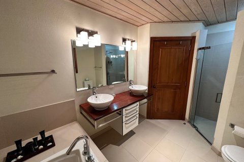 2 bedrooms Villa in Freetown, Antigua and Barbuda No. 64961 9