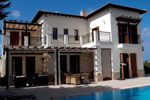 5 bedrooms Villa in Paphos, Cyprus No. 81929 6