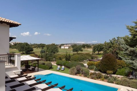 5 bedrooms Villa in Paphos, Cyprus No. 81929 16