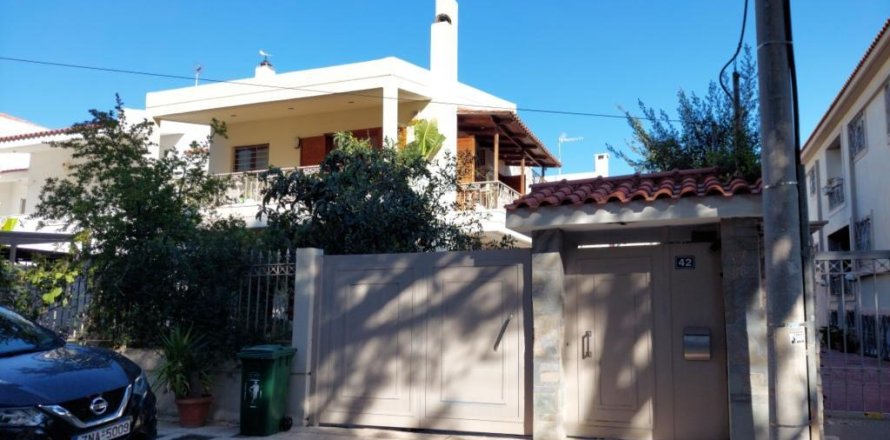 Studio House in Voula, Greece No. 107431