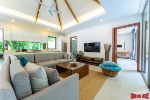 3 bedrooms Villa in Rawai, Thailand No. 95687 17