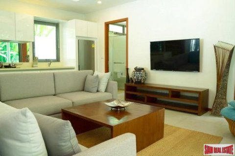 3 bedrooms Villa in Rawai, Thailand No. 95687 14