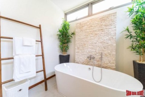 3 bedrooms Villa in Rawai, Thailand No. 95687 9