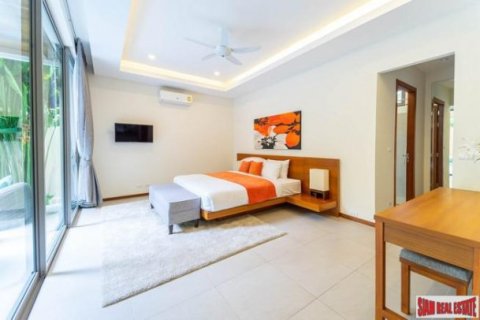 3 bedrooms Villa in Rawai, Thailand No. 95687 13