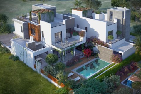 9 bedrooms Villa in Limassol, Cyprus No. 105664 2