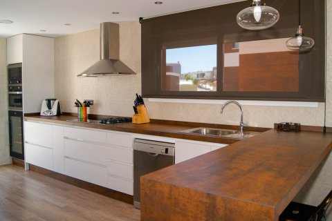 4 bedrooms Villa in Phuoc Tuy, Vietnam No. 26183 3