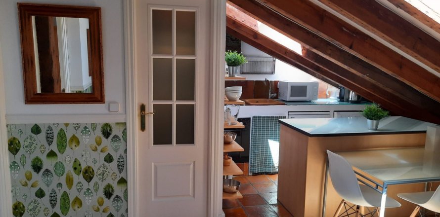 2 dormitorios Apartment en Madrid, Spain No. 26465