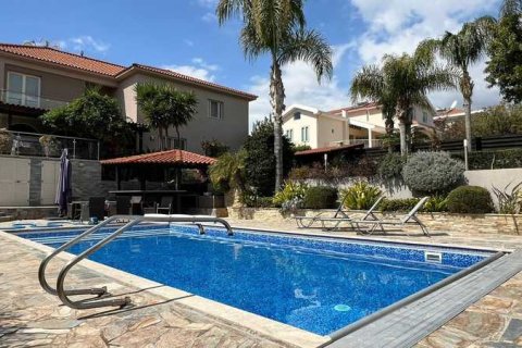 5 dormitorios Villa en Agios Athanasios, Cyprus No. 63327 7