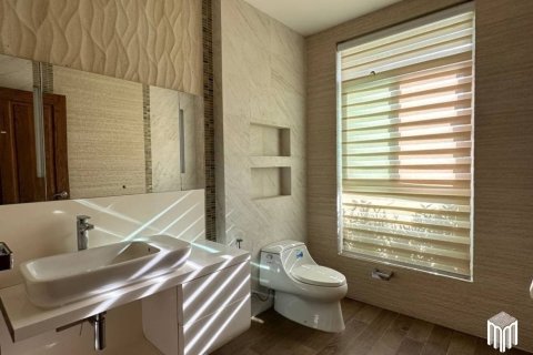 4 bedrooms House in Chiang Mai, Thailand No. 97939 20