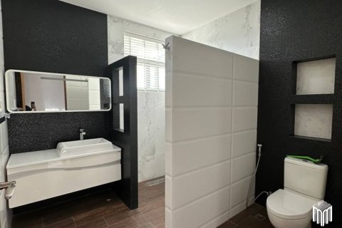 4 bedrooms House in Chiang Mai, Thailand No. 97939 19