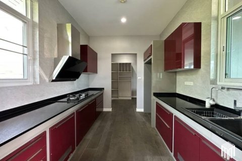 4 bedrooms House in Chiang Mai, Thailand No. 97939 16