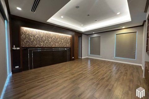 4 bedrooms House in Chiang Mai, Thailand No. 97939 8