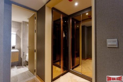 3 bedrooms Apartment in Bangkok, Thailand No. 96203 2