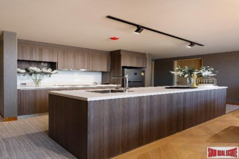 3 bedrooms Apartment in Bangkok, Thailand No. 96203 4