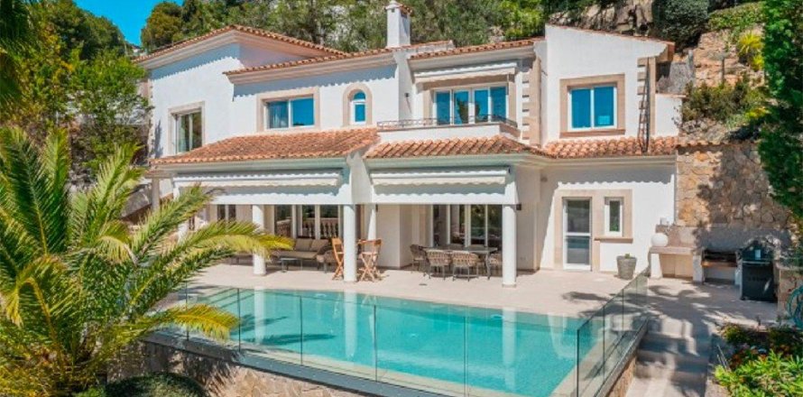 Вилла с 4 спальнями в Коста Д'эн Бланес, Испания №117162