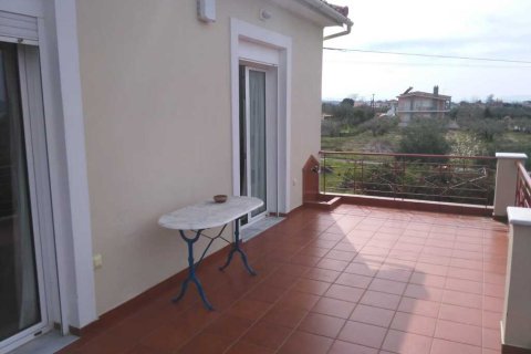 3 bedrooms House in Euboea, Greece No. 54475 4