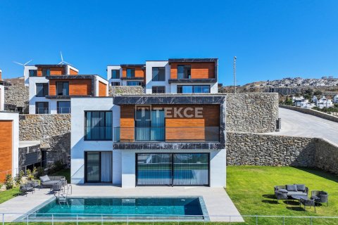 4 bedrooms Villa in Phi Dien, Vietnam No. 11069 8