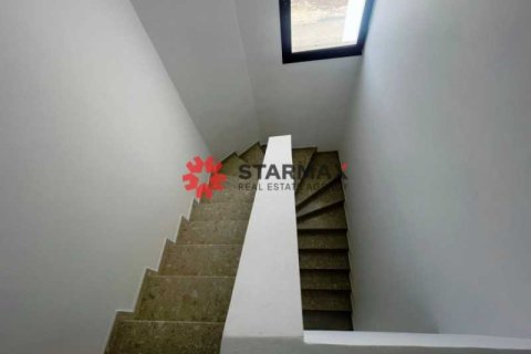 4 bedrooms House in Pyla, Cyprus No. 82439 10