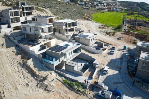 3 bedrooms Villa in Geroskípou, Cyprus No. 75967 4