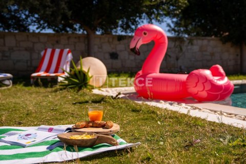 7 bedrooms Villa in Bich Dong, Vietnam No. 75790 3