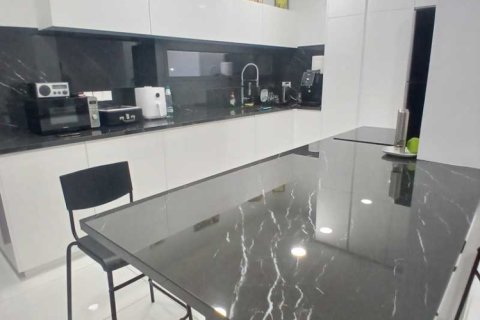 3 bedrooms House in Enkomi, Cyprus No. 72154 4