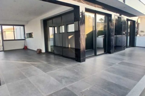 3 bedrooms House in Enkomi, Cyprus No. 72154 2