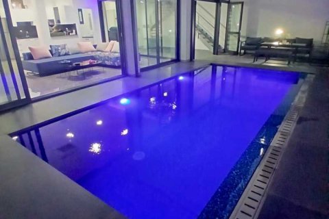 3 bedrooms House in Enkomi, Cyprus No. 72154 13