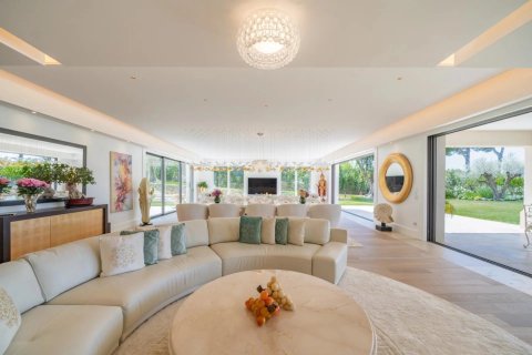 Вилла с 6 спальнями в Мужен, Франция №81635 6