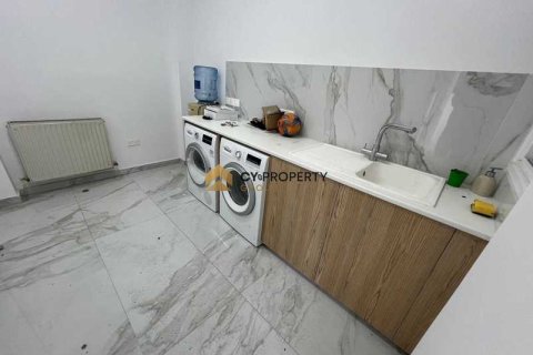 4 bedrooms House in Larnaca, Cyprus No. 31466 7