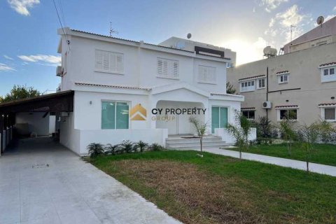 4 bedrooms House in Larnaca, Cyprus No. 31466 16