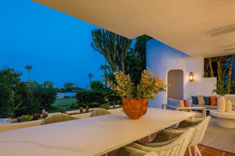 3 dormitorios Apartment en Dinh An, Vietnam No. 83909 10