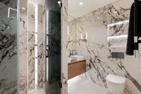 3 dormitorios Apartment en Dinh An, Vietnam No. 83909 4