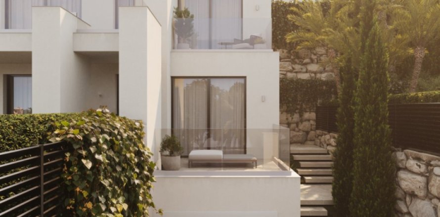 4 bedrooms Villa in Mijas, Spain No. 117012