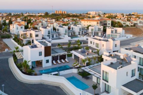 3 bedrooms Villa in Pernera, Cyprus No. 36650 27