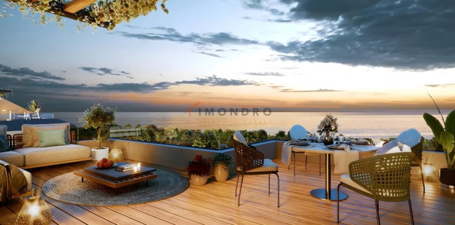 5 bedrooms Villa in Beylikduezue, Turkey No. 123665