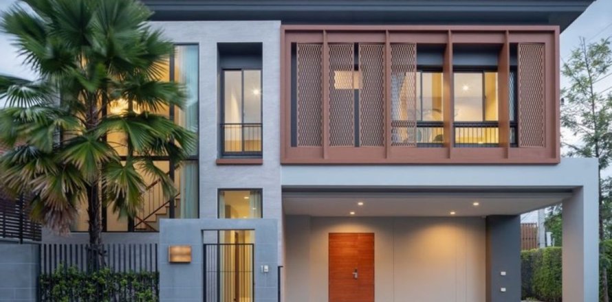 4 bedrooms House in Chiang Mai, Thailand No. 97943