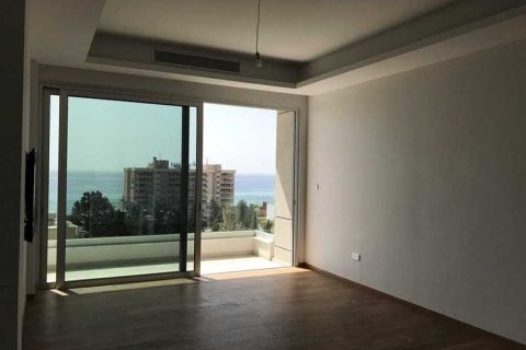 2 bedrooms Apartment in Agios Tychonas, Cyprus No. 32817 10