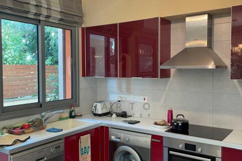 Дом с 3 спальнями в Агиос Тихонас, Кипр №80788 3