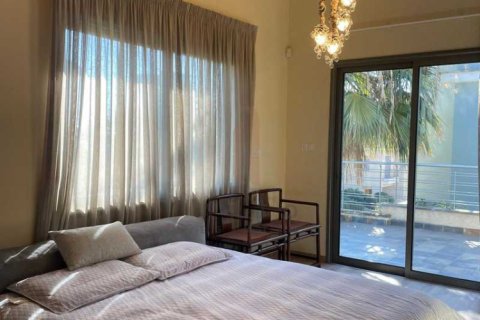 Дом с 3 спальнями в Агиос Тихонас, Кипр №80788 6